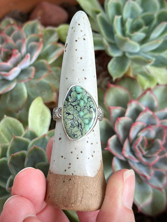 Nautilus Variscite Ring size 8.75 Swirl Flower Band