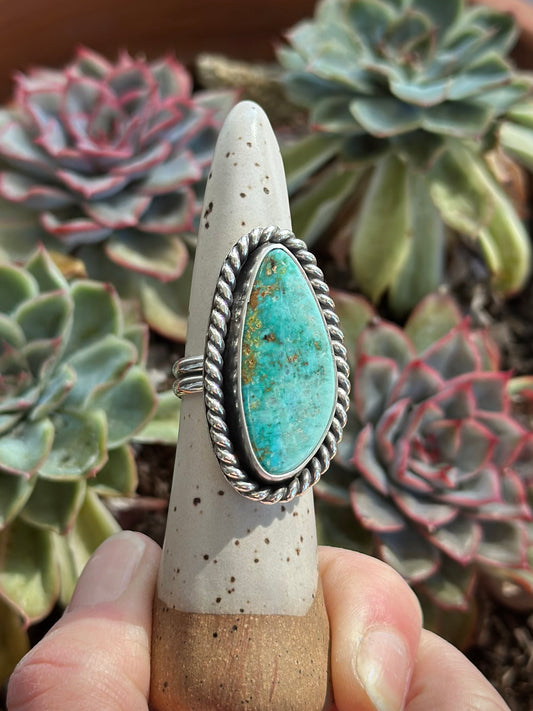 Fox Turquoise Chunky Twist Ring in size 7.25
