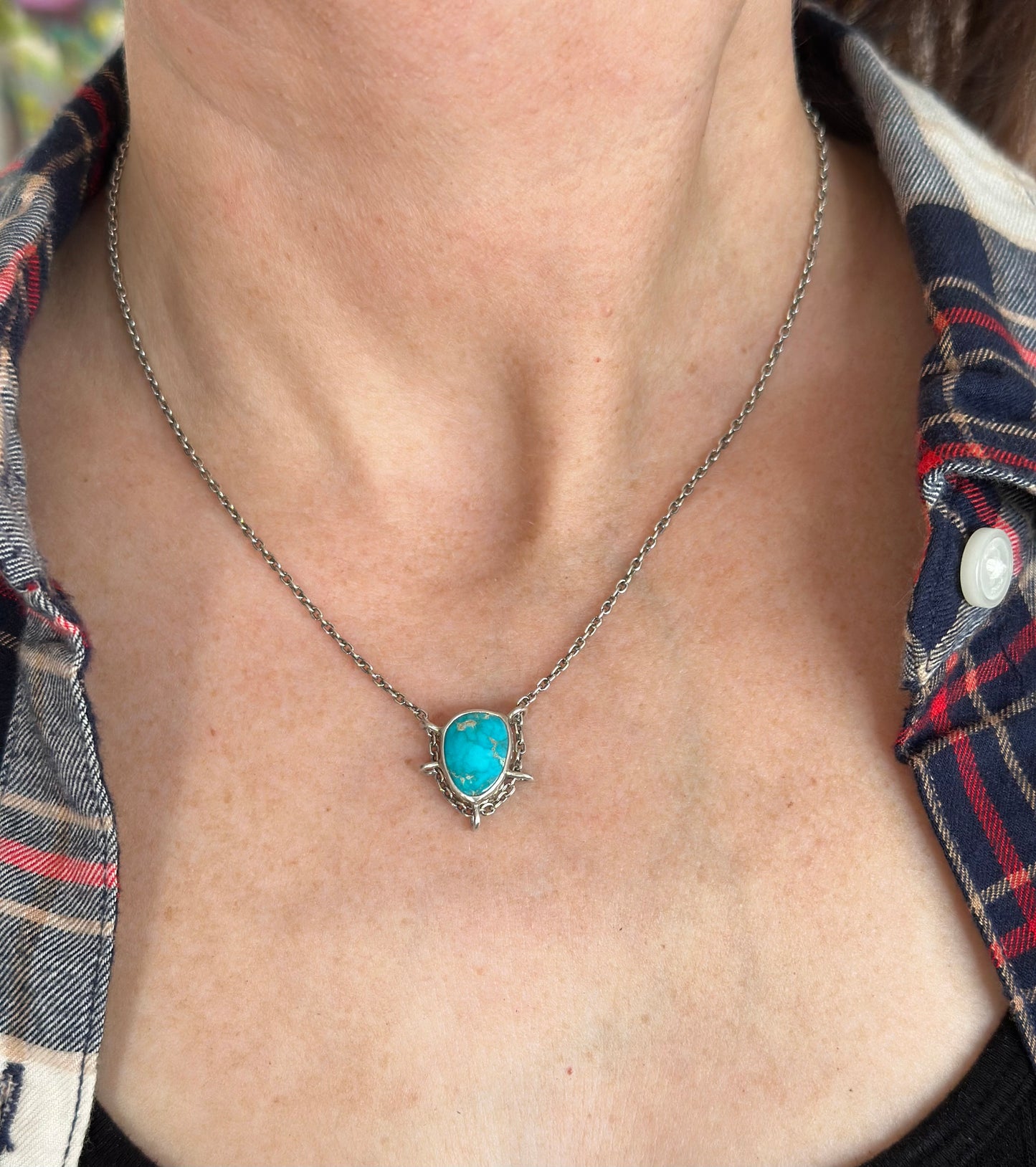Royston Turquoise Suspended Pendant v1