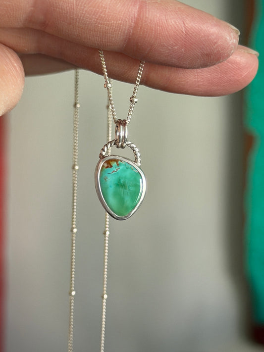 Little Royston Royal Blue Turquoise Twist Necklace in Green v2