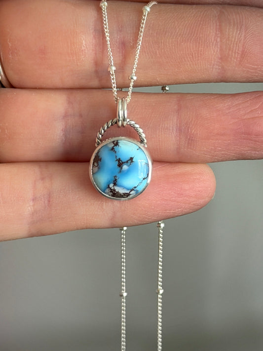 Golden Hills Turquoise Round Necklace Twist
