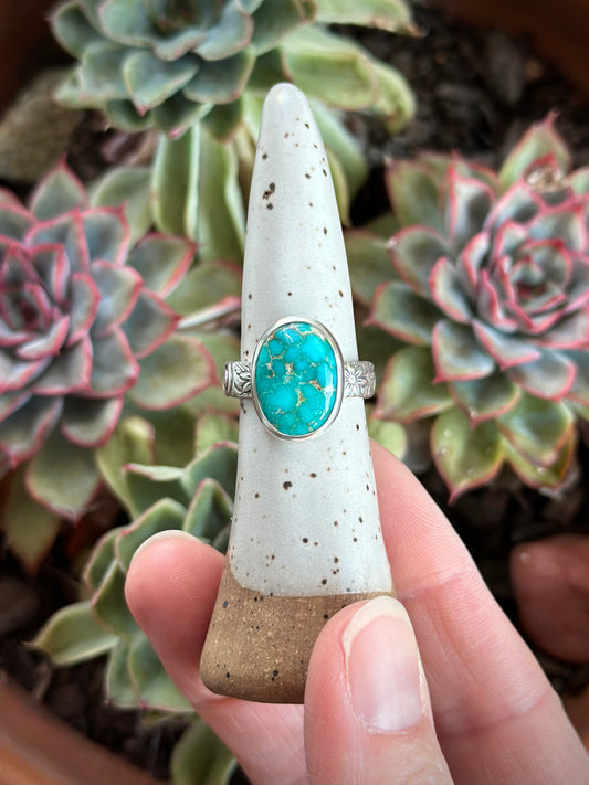 Emerald Valley Turquoise Ring Spiral Swirl Band in size 7.75