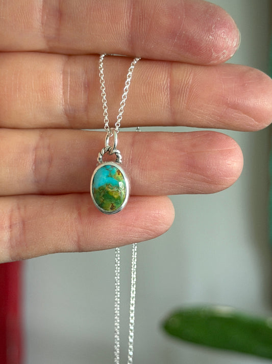 Thunderbird Turquoise Necklace in Yellow Ochre, Blue and Green