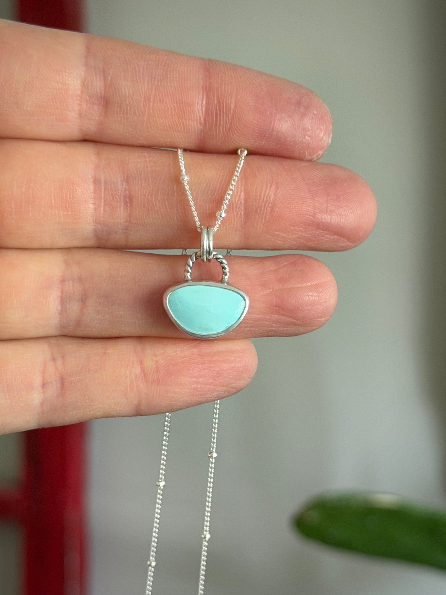 Royston Turquoise Little Necklace Pale Blue Horizontal Twist