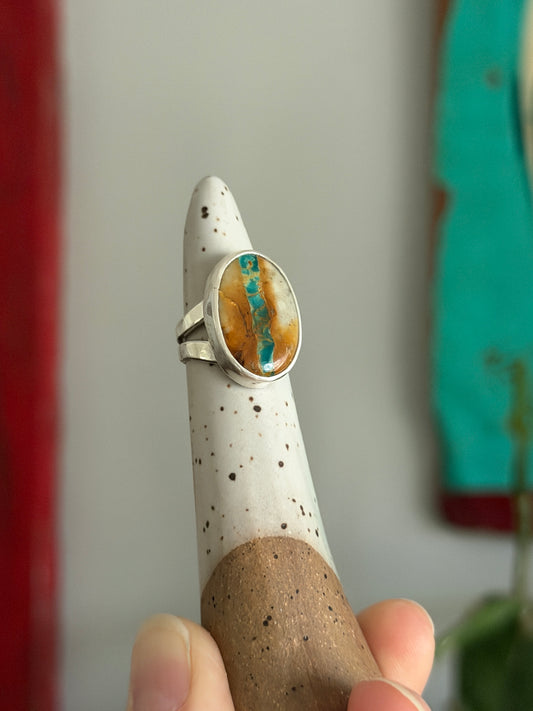 Royston Ribbon Turquoise Ring in size 4.5 STAMPED BAND