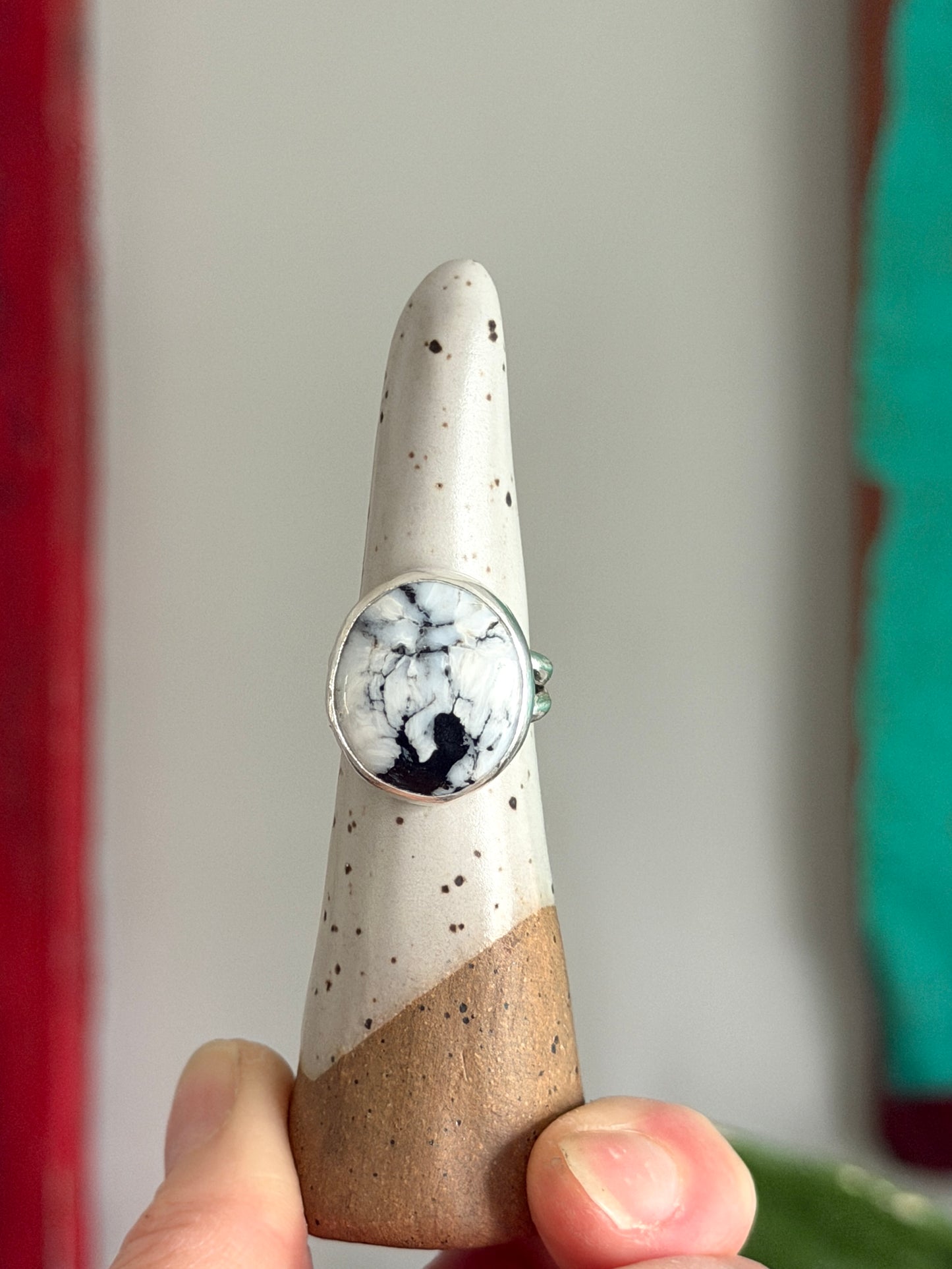 White Buffalo Ring size 6.75