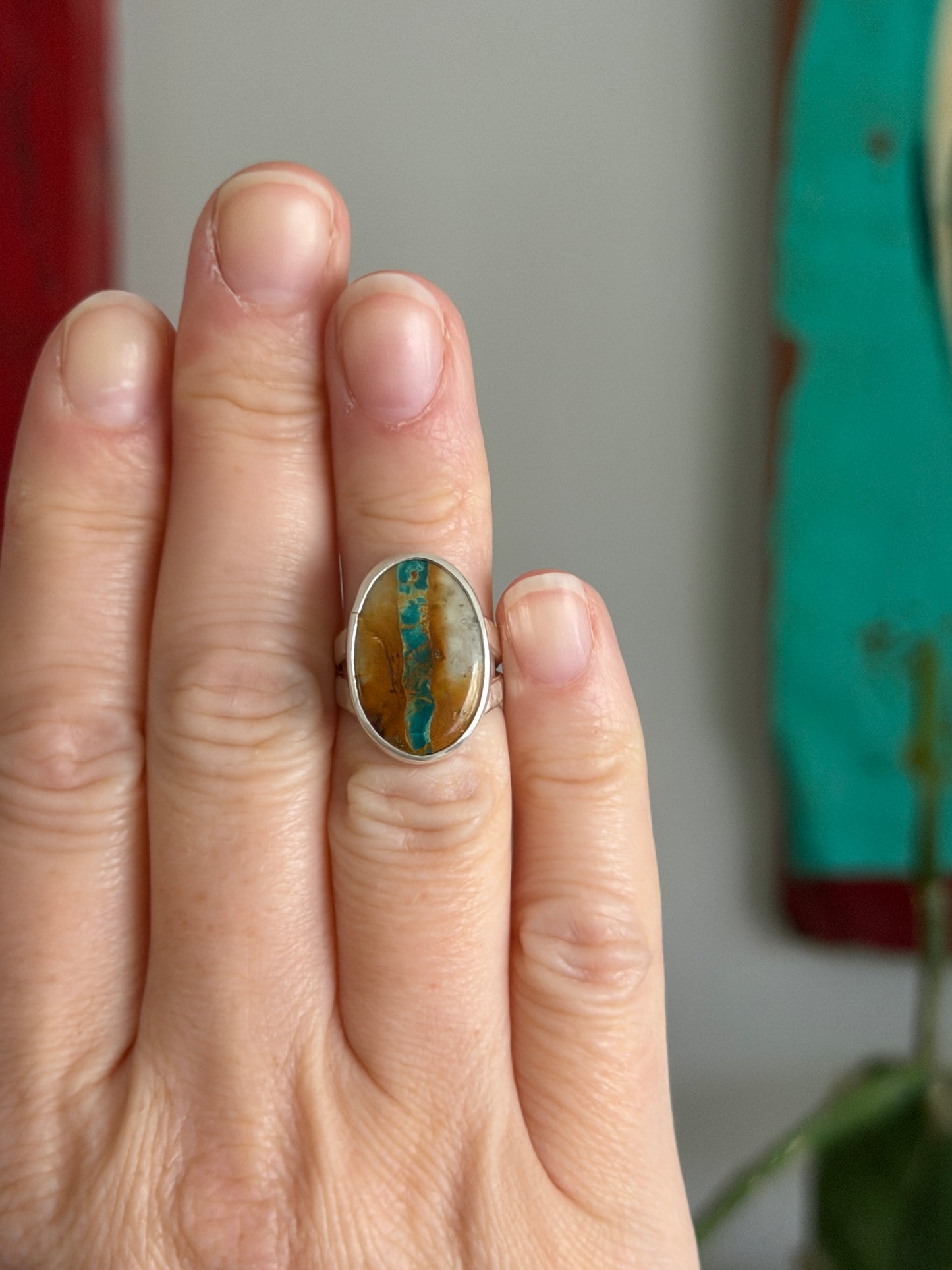Royston Ribbon Turquoise Ring in size 4.5 STAMPED BAND