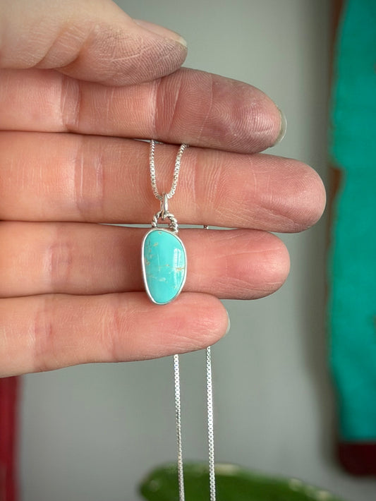 Royston Royal Blue Turquoise Little Necklace in Sky Blue v4