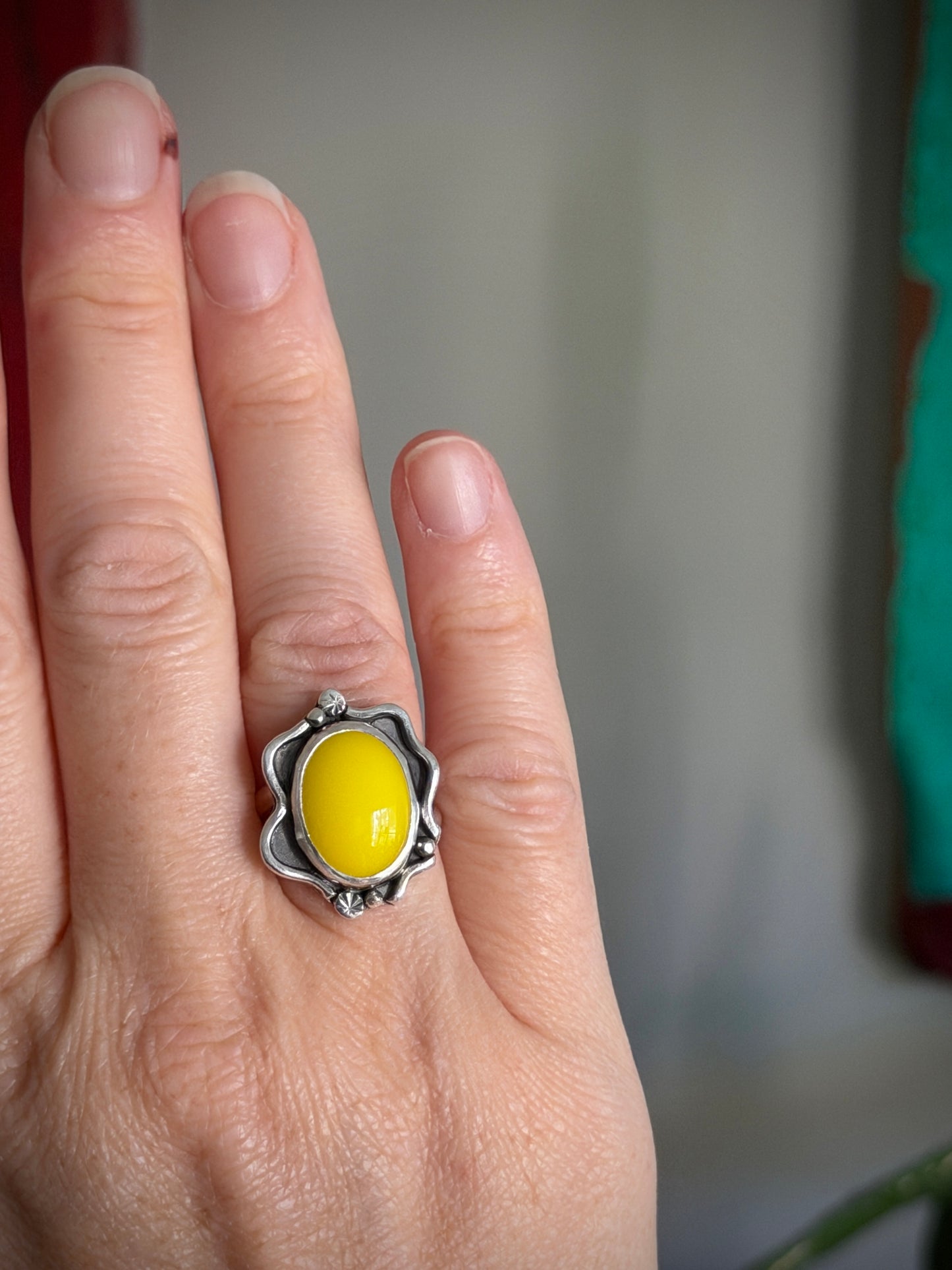 Yellow Rosarita Slag Glass Ring Gothic Vibes in size 6.75