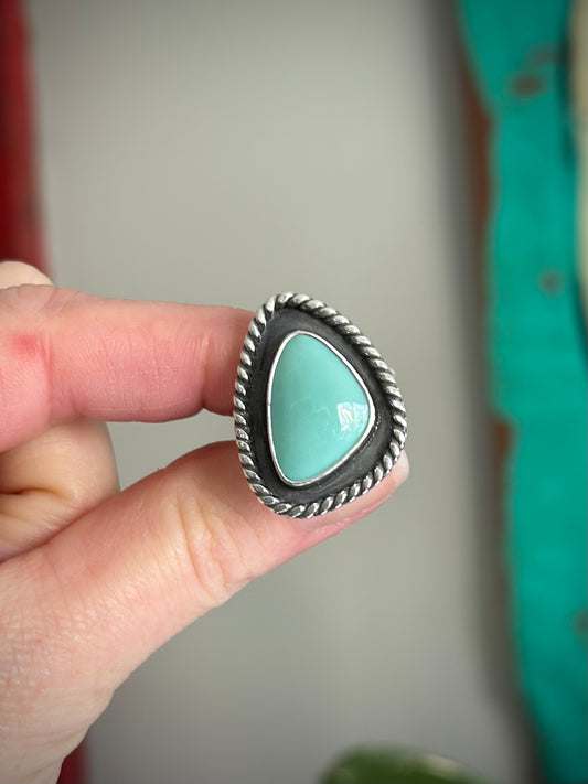 Minty Desert Bloom Variscite Twist Shadowbox Ring in size 7.25